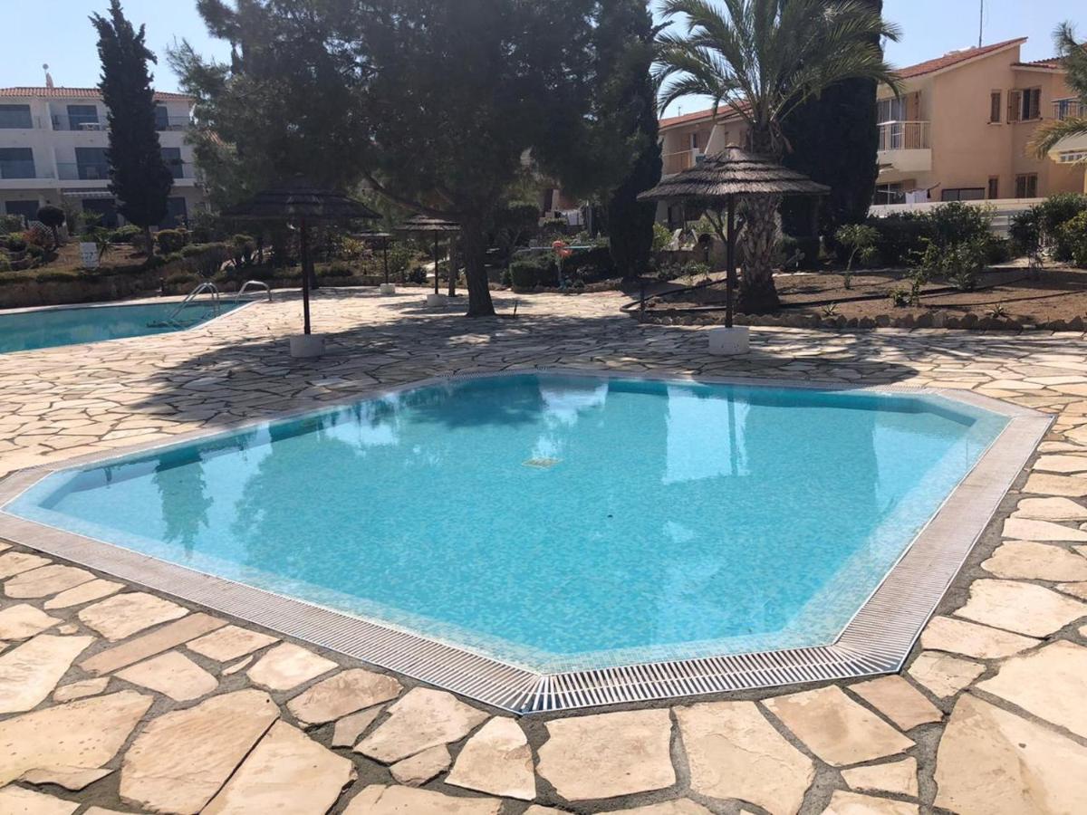 Beautiful Regina Gardens Daire Pafos Dış mekan fotoğraf