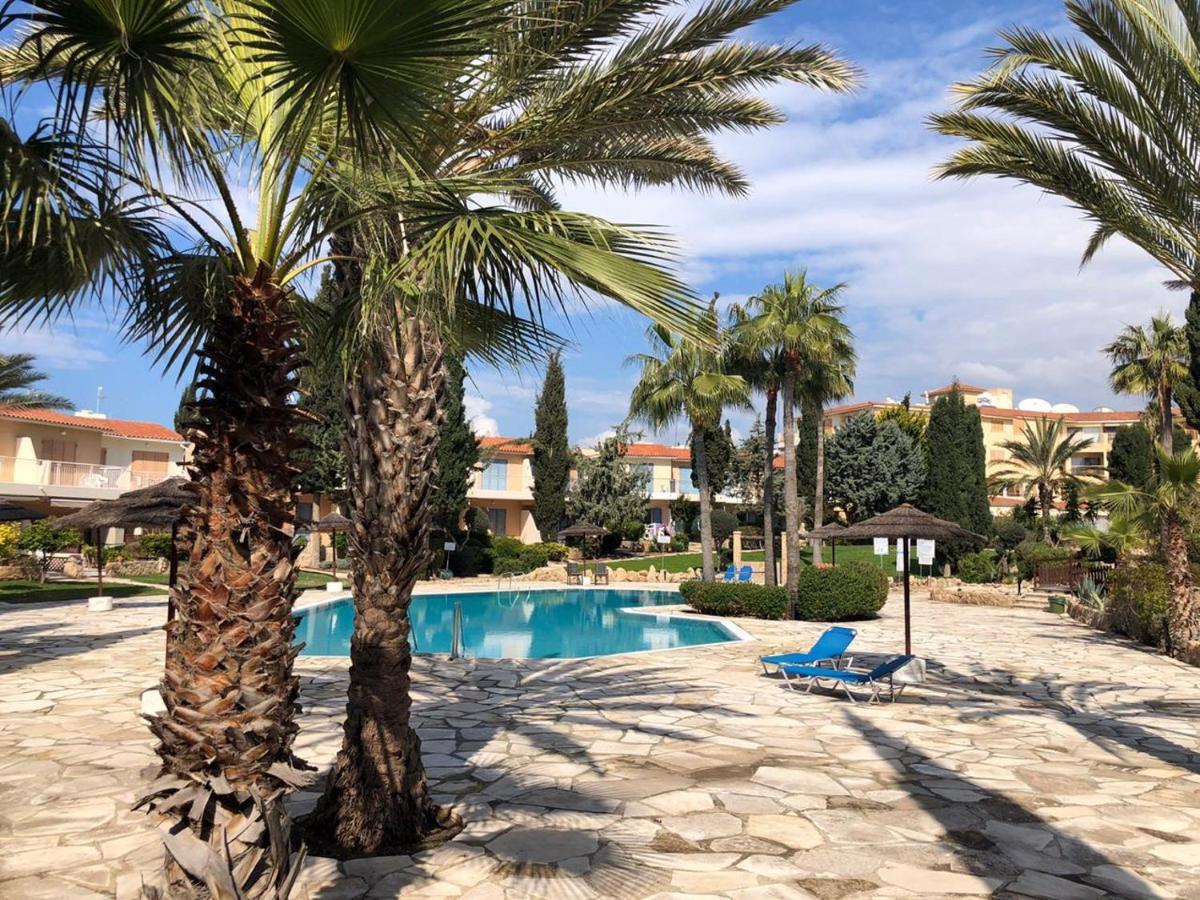 Beautiful Regina Gardens Daire Pafos Dış mekan fotoğraf